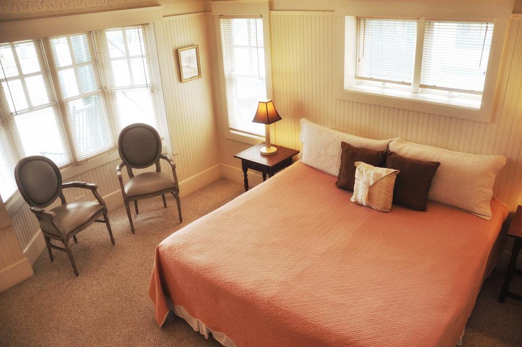 Om Sanctuary Holistic Retreat Hotel Asheville Ngoại thất bức ảnh