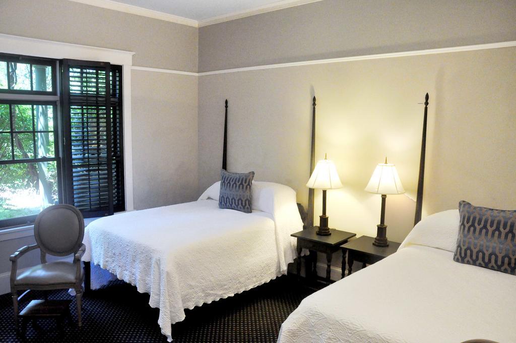 Om Sanctuary Holistic Retreat Hotel Asheville Ngoại thất bức ảnh